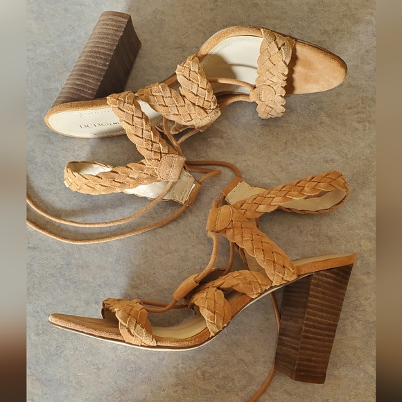 BCBG Tan Braided Leather Lorette Heels - Picture 3 of 8